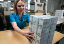 Главная кубышка страны, Фонд национального благосостояния, с марта выросла на четыре с лишним триллиона рублей - при том, что у россиян в кармане вошь на аркане