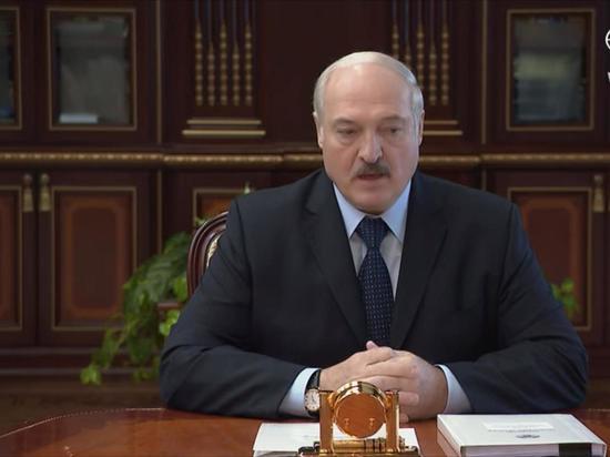 Лукашенко отправил в отставку правительство Белоруссии