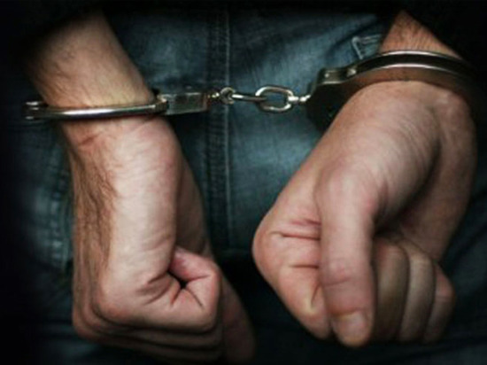 Братья-полицейские из Сочи получили на двоих 15,5 лет “строгача” за взятки
