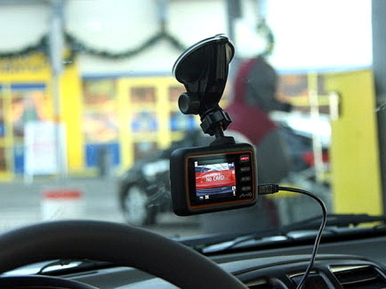 Полиция помогла защитить видеорегистраторы воронежских автомобилистов