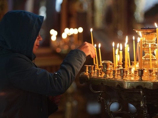 Православных призывают свести к минимуму личное общение