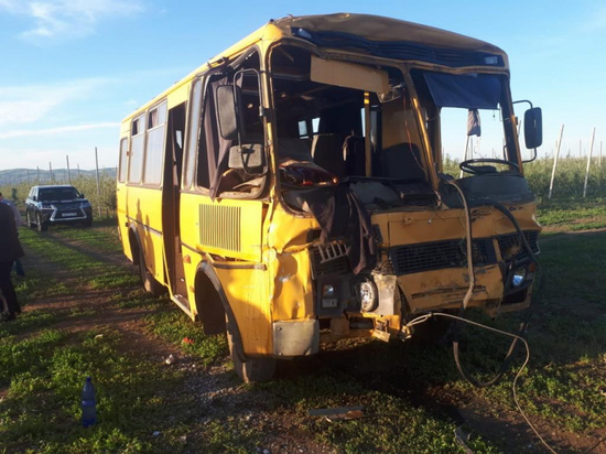 Следствие выясняет обстоятельства ДТП с двумя автобусами в Ингушетии