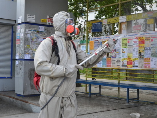 Свердловские спасатели обработали дезраствором пять миллионов квадратных метров