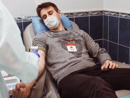 Челябинцев приглашают сдать кровь в преддверии Всемирного дня донора крови
