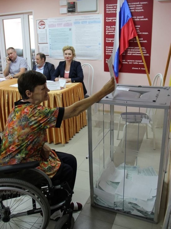 В Железноводске пункты для голосования по поправкам в Конституцию РФ адаптируют для граждан с ОВЗ