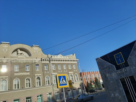 У саратовских бюджетников с 1 июня выросла зарплата