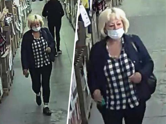 В Чебоксарах полиция ищет женщину, укравшую сумку у покупательницы