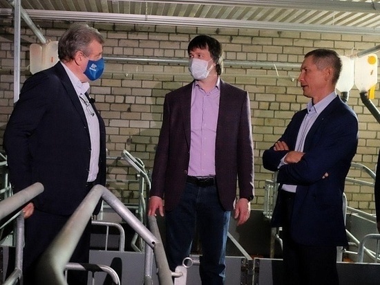 Губернатор Игорь Васильев посетил свиноводческий комплекс «Широковцы»