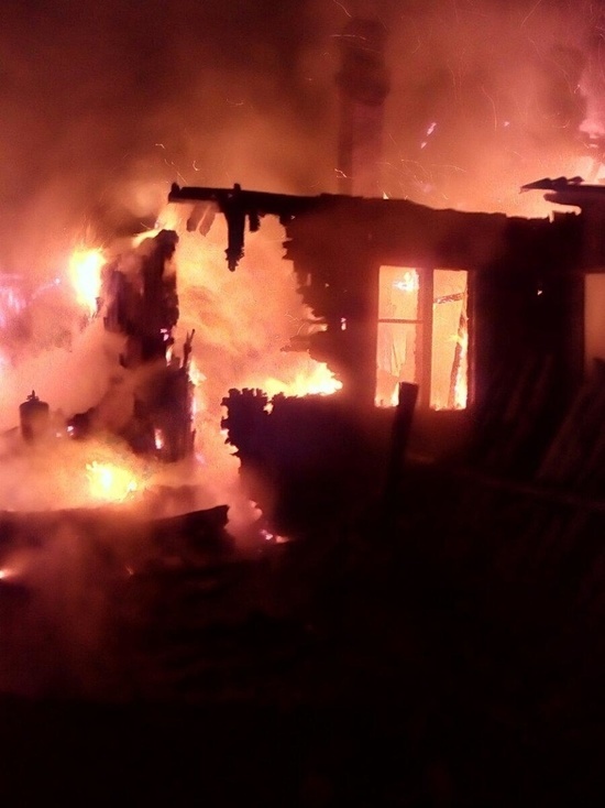 Большой пожар случился в Гаврилово Посадском районе