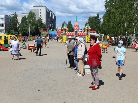 В Петрозаводске День России отметили исполнением гимна