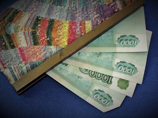  За выплатой 10 тысяч рублей обратились 82% жителей Карелии