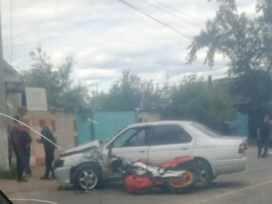 Мотоциклист попал в больницу после ДТП в Чите
