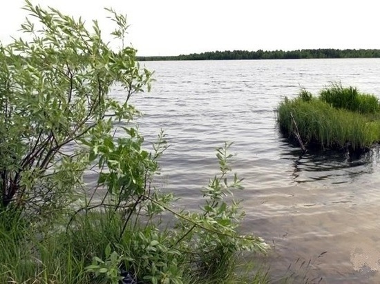 Регулярное патрулирование водоемов началось в Ноябрьске
