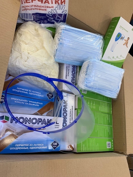 В избирательные комиссии Ямала привозят маски и перчатки