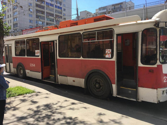 На улице Московской пенсионер попал под троллейбус