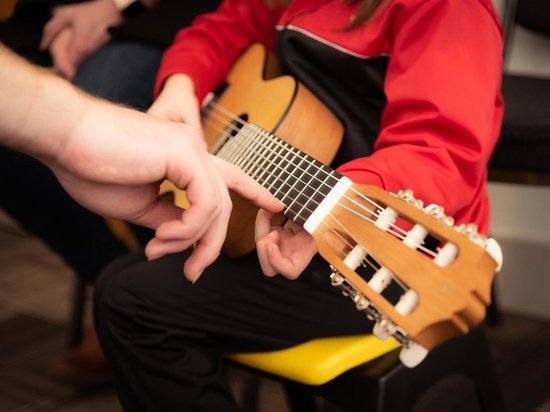 В Карелии в трех музыкальных учреждениях смогут заменить старые инструменты