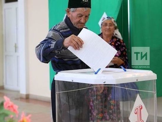 На избирательных участках РТ одновременно могут голосовать 8-12 человек