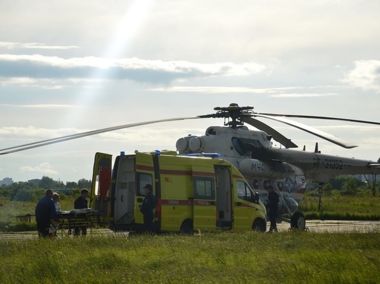 Вертолетом в Хабаровск доставили малыша, которому необходима экстренная медпомощь