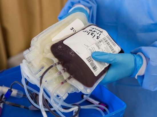 76-летнюю россиянку заразили ВИЧ при переливании крови
