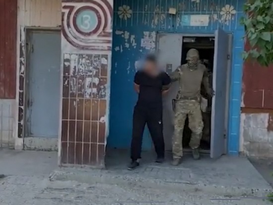 В Саратове на конспиративных квартирах задержали экстремистов В Саратове на конспиративных квартирах задержали экстремистов