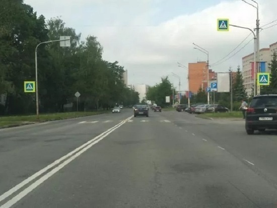 В УГХ объяснили появление двойных сплошных на магистралях Пскова В УГХ объяснили появление двойных сплошных на магистралях Пскова