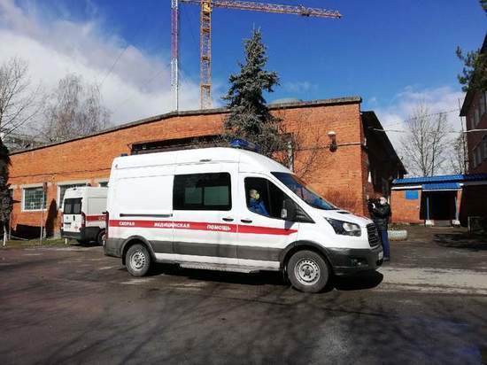 На 436 вызовов в сутки выезжала псковская скорая помощь в мае На 436 вызовов в сутки выезжала псковская скорая помощь в мае