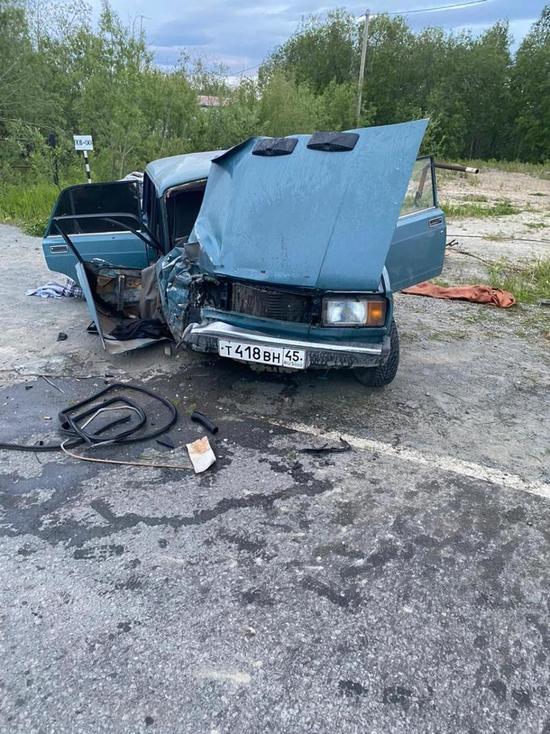 Три человека пострадали в ДТП с ВАЗом в Лабытнанги Три человека пострадали в ДТП с ВАЗом в Лабытнанги