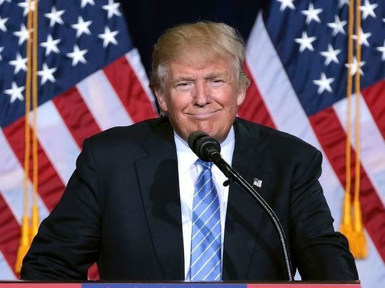 Трамп предостерег "мародеров и подонков" от беспорядков на его митинге Трамп предостерег "мародеров и подонков" от беспорядков на его митинге