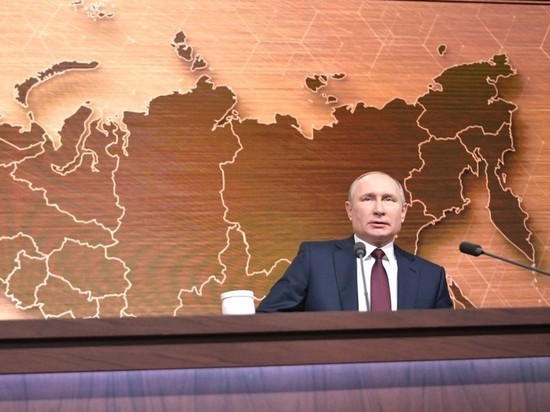 Республики могут "растащить" русское наследие, считает Путин