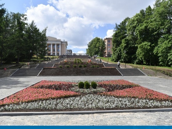  В Петрозаводске преобразилась смотровая площадка в створе улицы Германа Титова