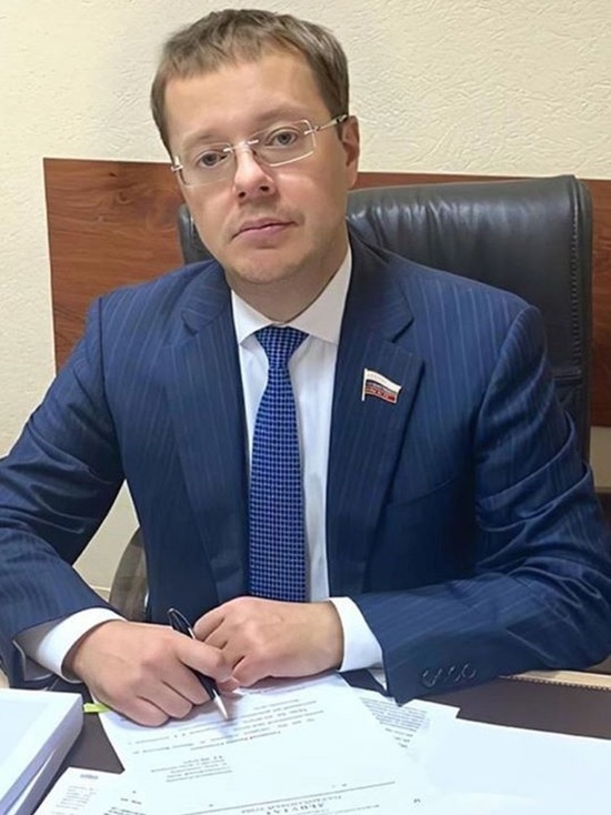 Депутат Госдумы Ковпак отметил закрепление роли предпринимательства в Конституции