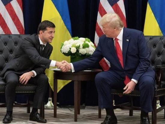 Болтон: Трамп пытался использовать украинские власти в своих целях