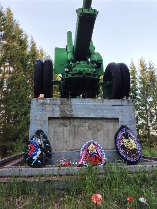 Жительница Карелии пожаловалась на заброшенное состояние памятника Великой Отечественной