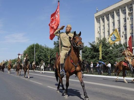 В столице Калмыкии состоялись торжества в честь Великой Победы