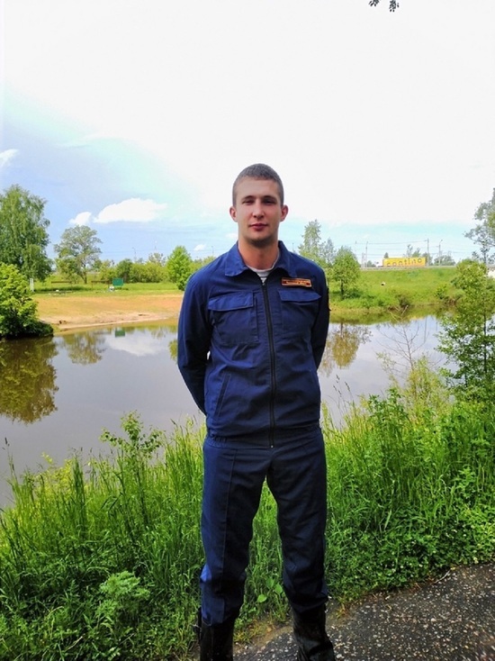 Ярославский пожарный награжден за спасение утопающего