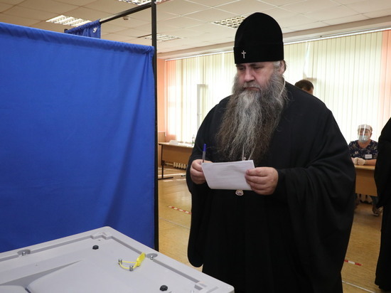Митрополит Нижегородский и Арзамасский Георгий проголосовал 25 июня