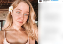 Отец погибшей в ДТП 18-летней девушки-блогера Насти Тропицель обнародовал на своей странице в Instagram видео необычных поминок, состоявшихся на Бали