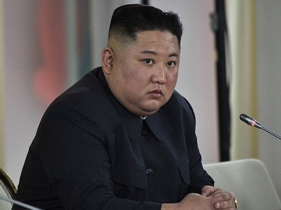 СМИ: Ким Чен Ын мог заразиться коронавирусом