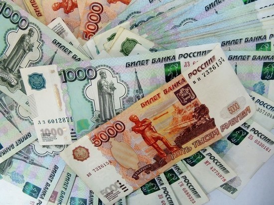 ВТБ начислит до 500 рублей при открытии первого брокерского счета