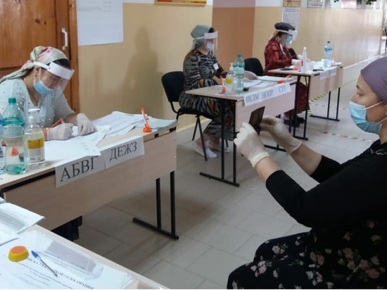 Жители дагестанских сел "атакуют" избирательные участки