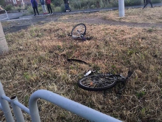 В Миассе велосипед подростка, попавшего в ДТП, разорвало на части