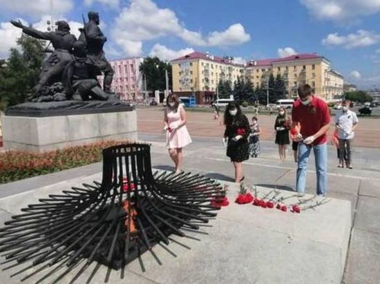 В Брянске почтили память партизан и подпольщиков