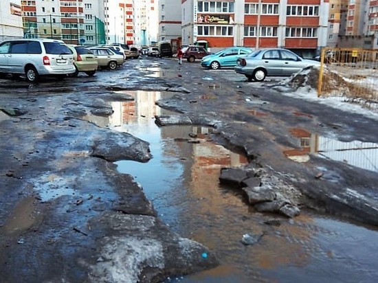 Названы районы Кировской области с самыми плохими дорогами