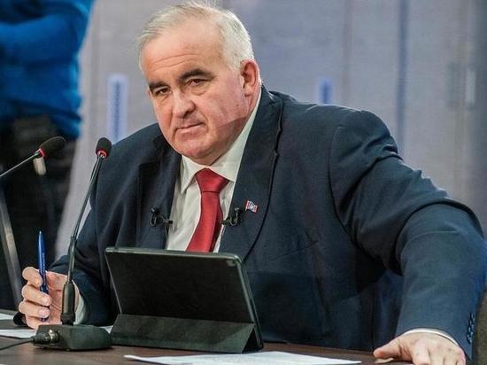 Губернатор Костромской области Сергей Ситников потребовал разобраться с липовыми безработными