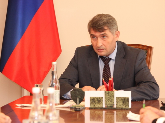 Олег Николаев предложил не поднимать тарифы на вывоз мусора