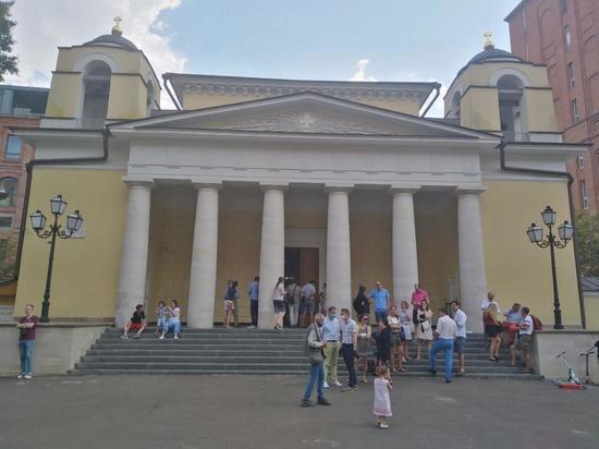 При желании можно найти Стену Плача и лютеранский собор