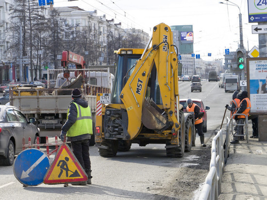 Сразу на пяти дорогах Челябинска ограничат движение из-за ремонта