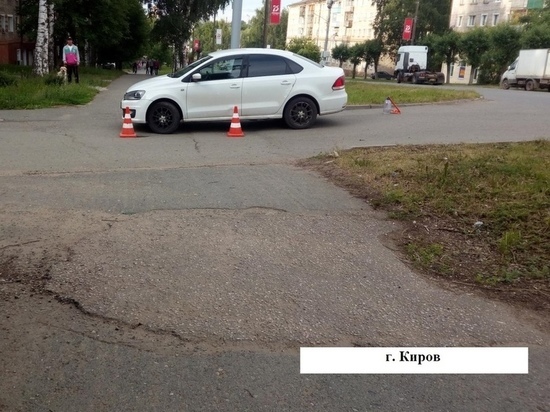 В Кирове водитель иномарки сбила двух подростков на велосипедах