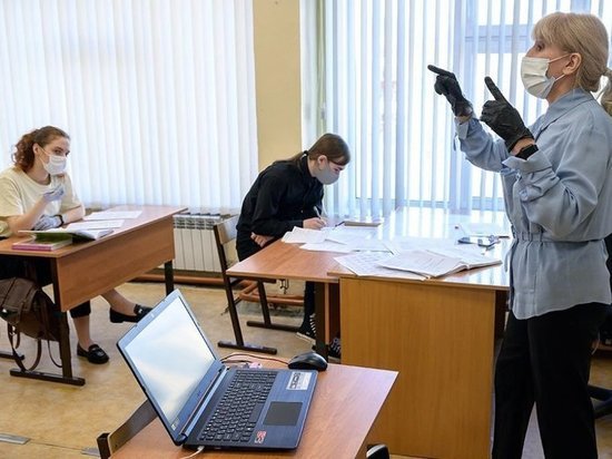 Сегодня выпускники Колымы приступили к сдаче ЕГЭ