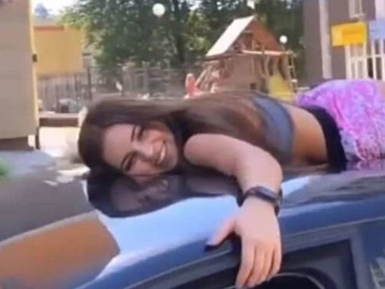 Неугомонная брянская инстаблогерша Тася прокатилась на крыше машины